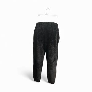 Harper & Ivy Cozy Black Fuzzy Pants